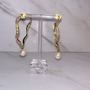 Joanna Laura Constantine Feminine Waves Pearl Hoop Earrings
